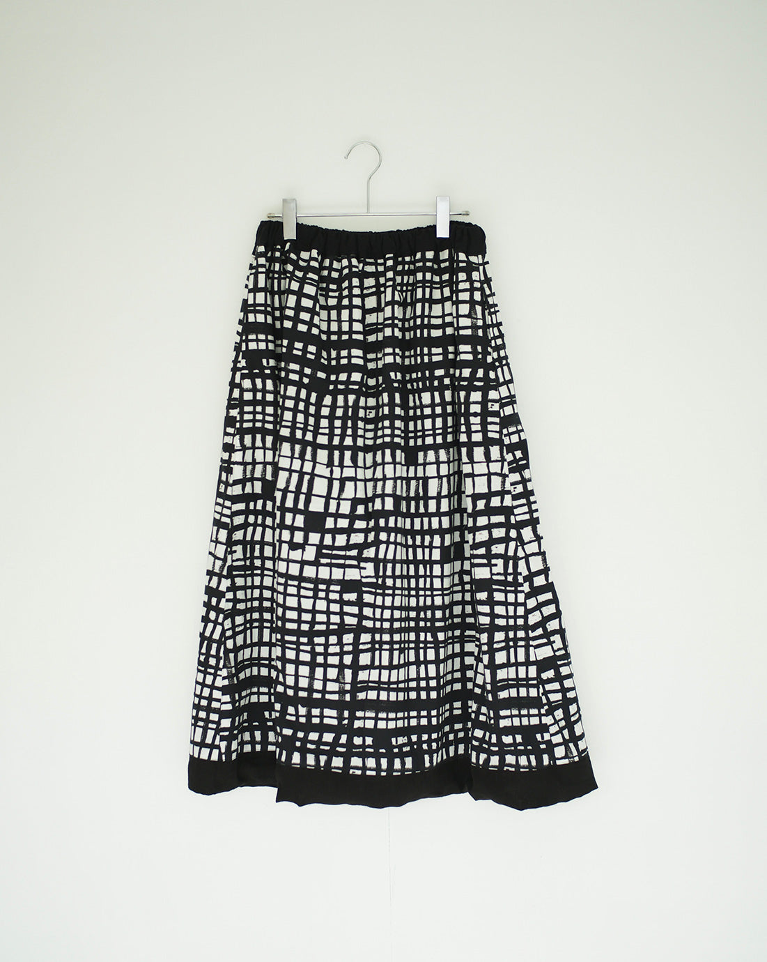 finger line reversible skirt check