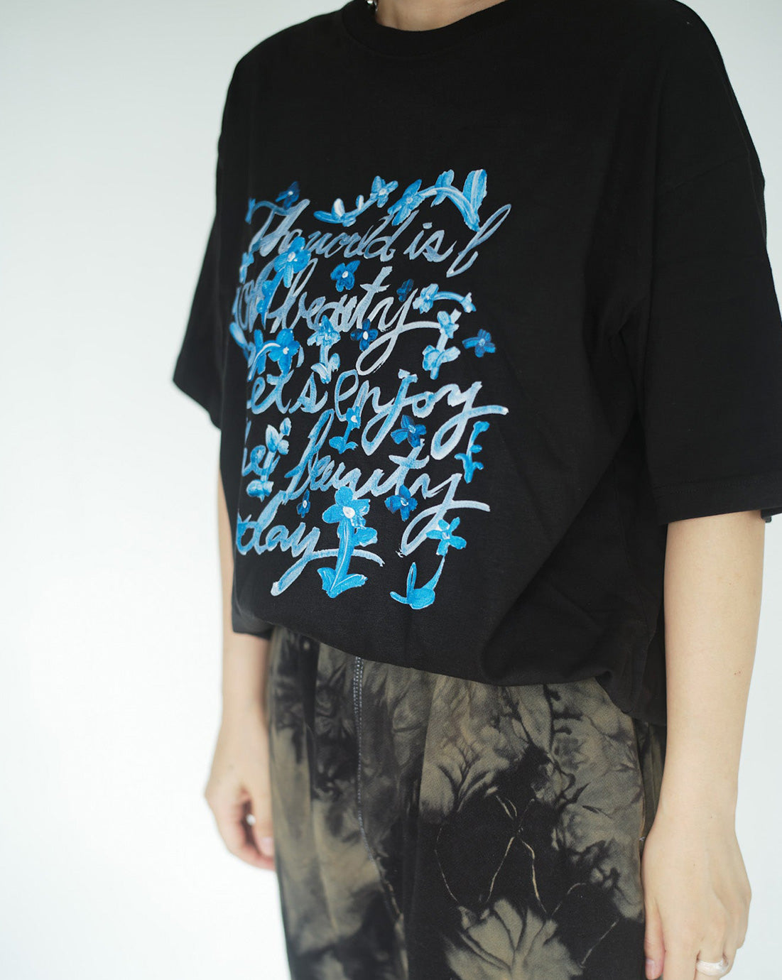 blue flowers T-Shirt